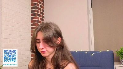 AlbertaHayley from France