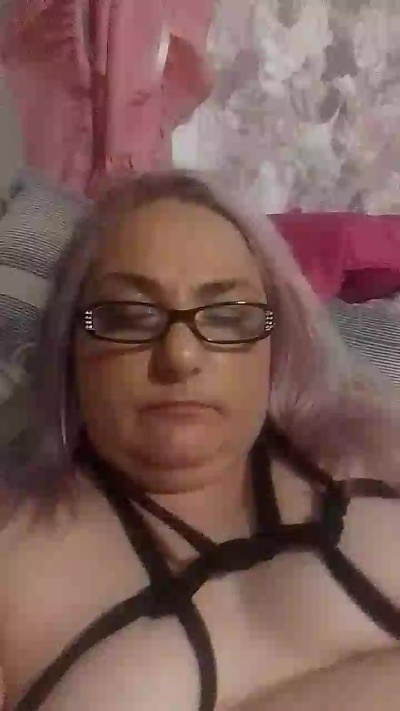 AlinaMoon44 from Germany