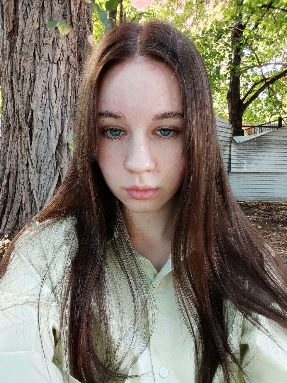 EsmaDodd from Latvia