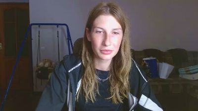 Evelyn_21_m from Poland