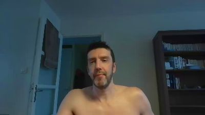 FRbottomdude from France