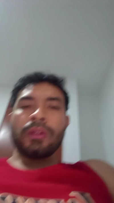 Luisfer98 from Peru