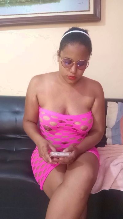 Monica2702 from Chile