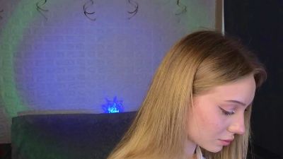 SandraSanvee from Netherlands