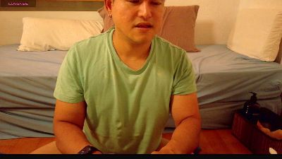 asianboy_sunny from Switzerland