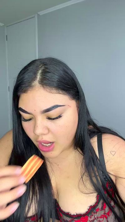 curvy_love1 from Chile