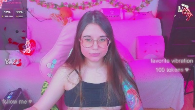 lolisuccub from United States