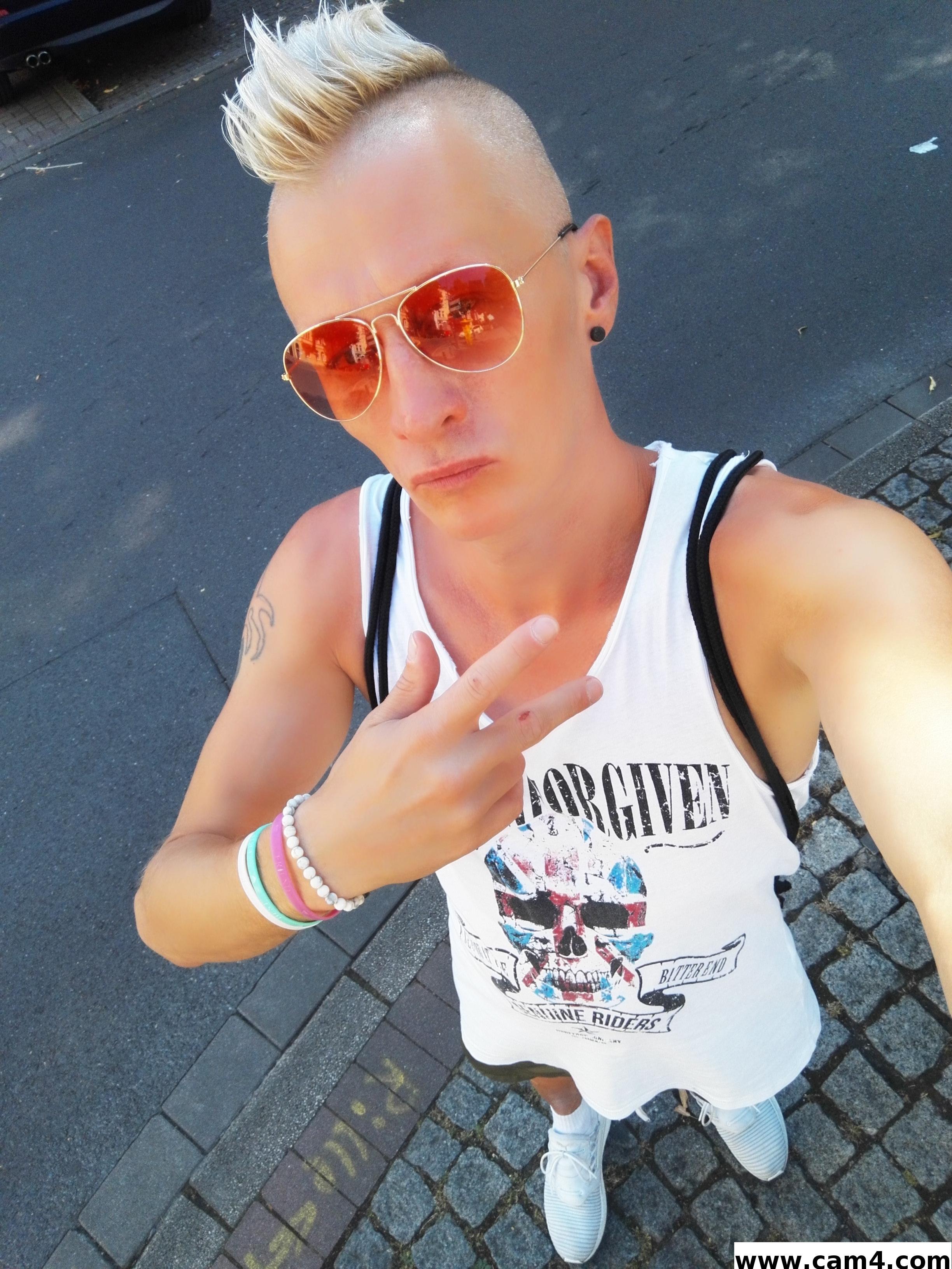 marko_pollo1 from Germany