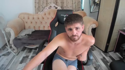 newboy69_hot from Romania