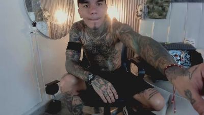 onceagain97 from Colombia