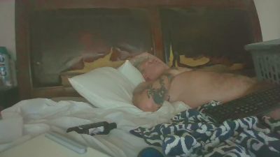 overmydaddbody from United States