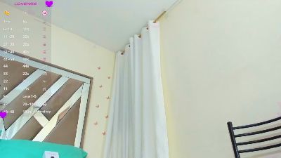 scarlet_hit from Colombia