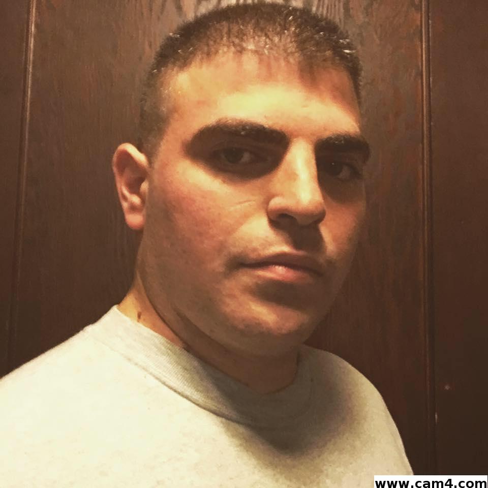whitewolf_xxx from United States